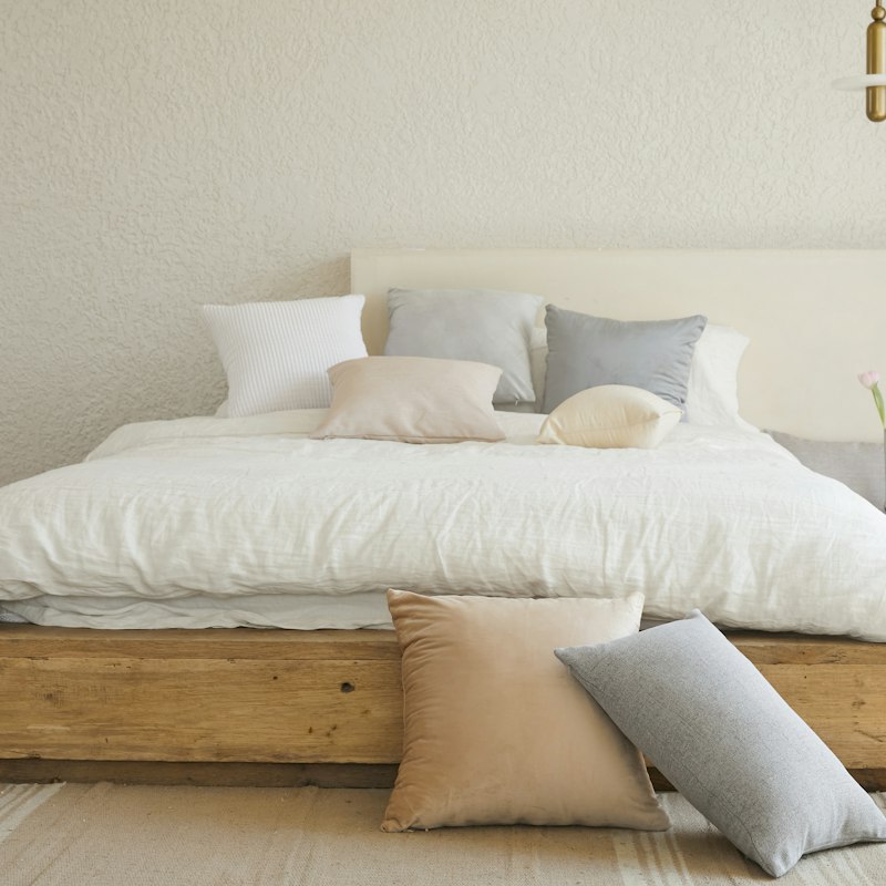 Light Oak Platform Bed